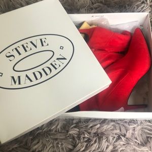 Red Steve Madden sock booties - lava red